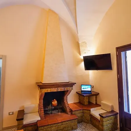Le Radici Affittacamere Uggiano La Chiesa